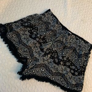 Women’s Light Weight printed shorts by Mudd